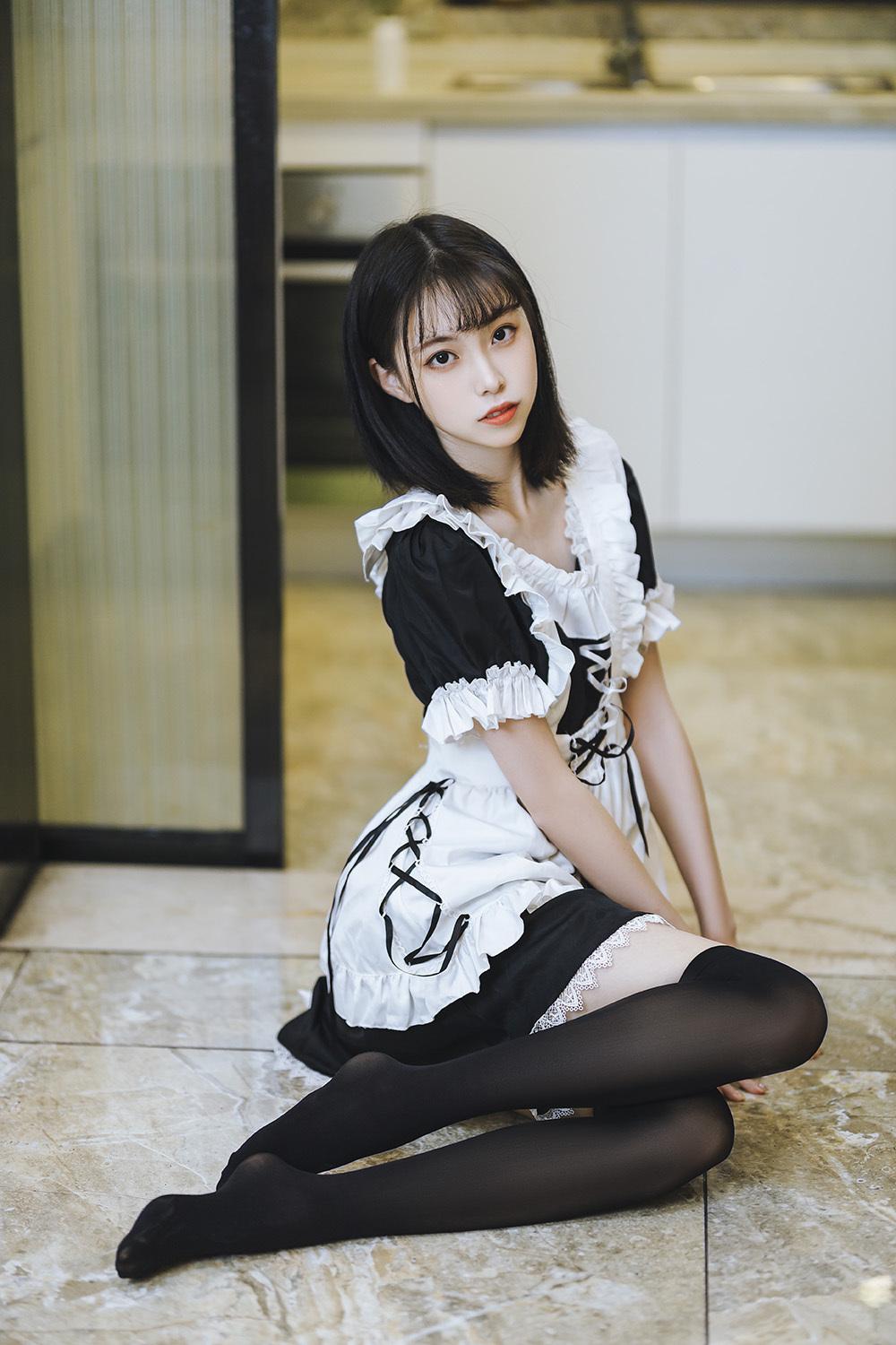 许岚LAN 短裙女仆 [40P-559MB]