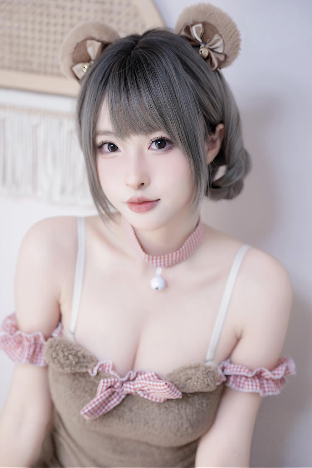 清水由乃 可爱灰熊[50P-269M]