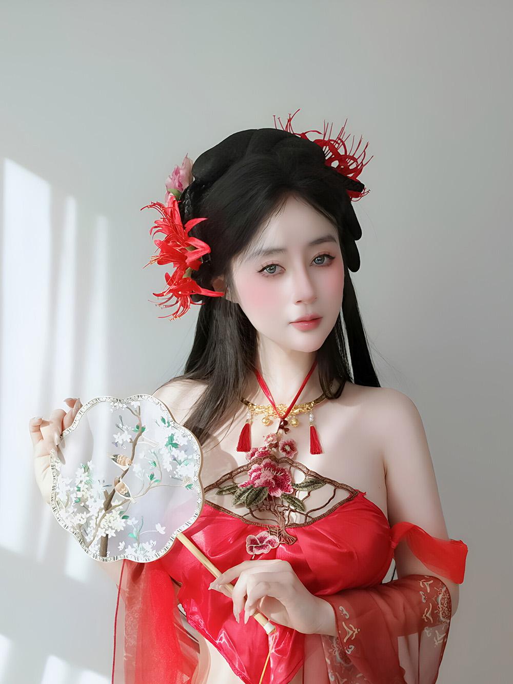 白银81 25年5月会员订阅(有光)[100P7V-1012M]