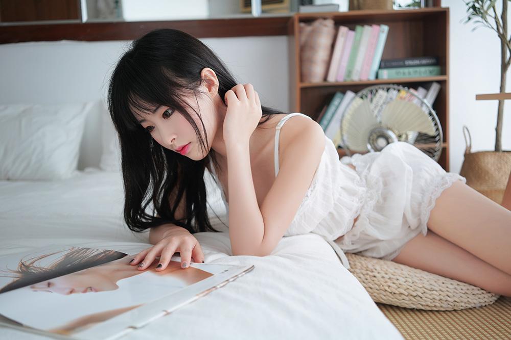 清水由乃 夏日清凉 [41P-155MB]