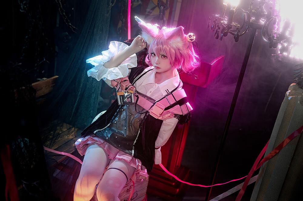 伊喵君_Nya 明日方舟 巫恋[18P-170M]