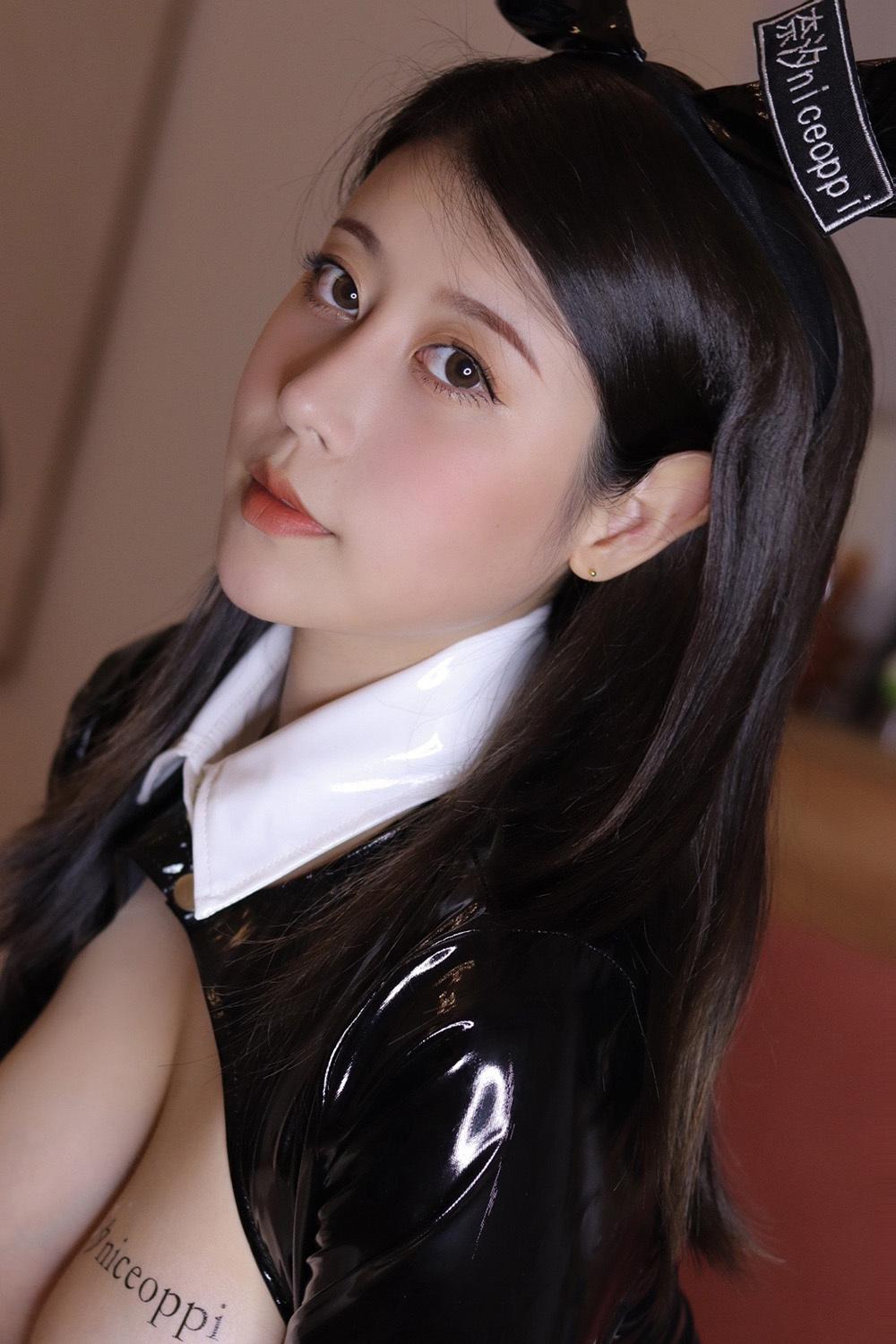 奈汐酱nice 黑兔兔 [76P-137M]