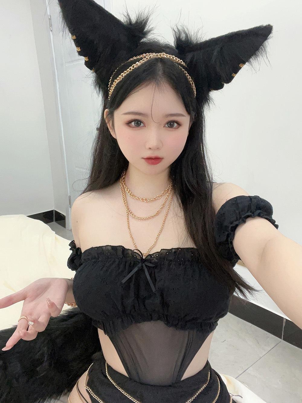 是依酱吖 黑狼[34P2V-135M]