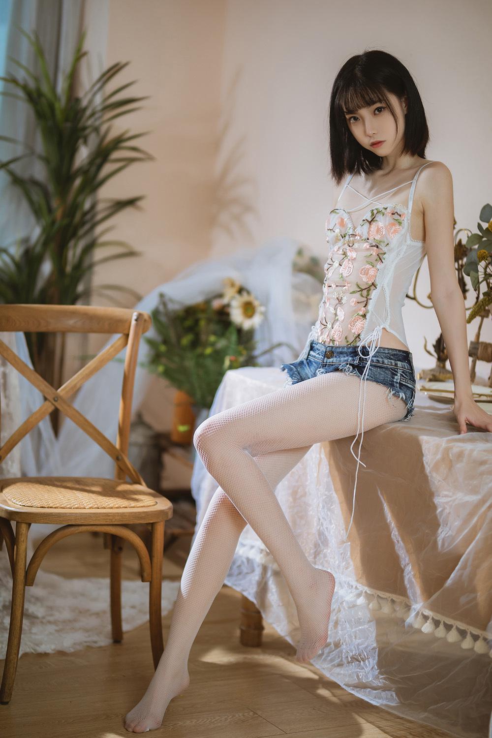 许岚LAN 纯欲牛仔短裤[40P-555MB]