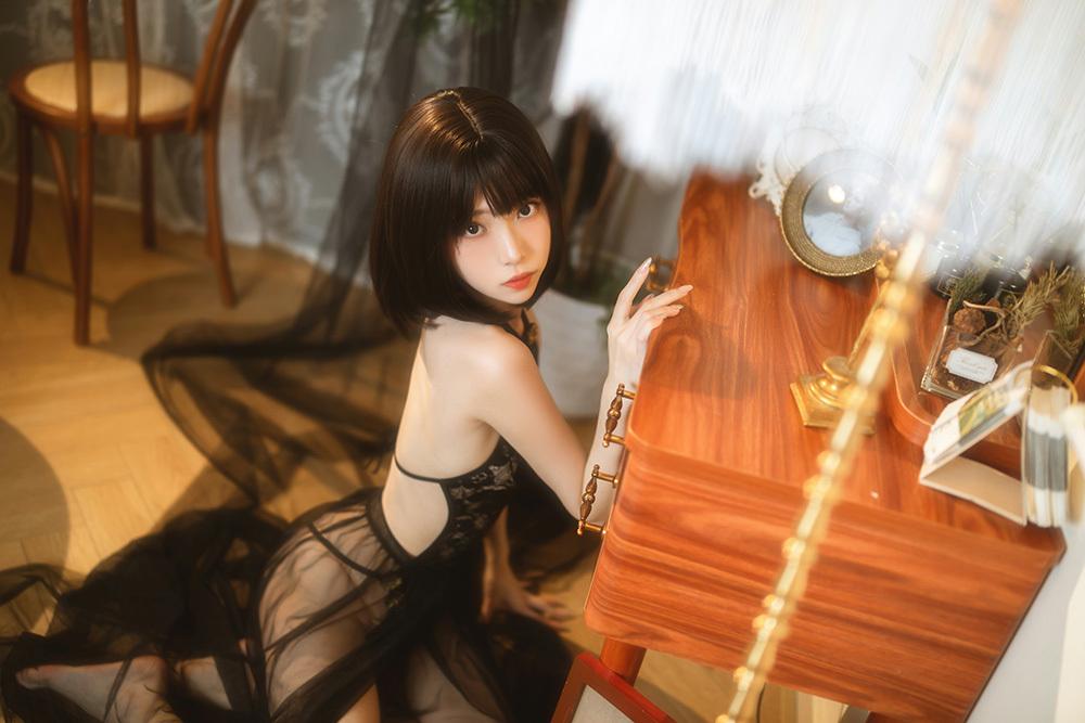 许岚LAN 黑纱旗袍 [40P-1.17GB]