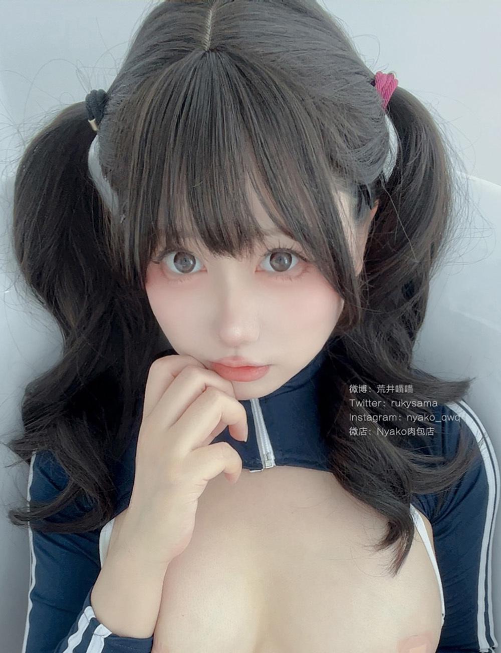 Nyako喵子 自撮り28 [53P1V-167M]