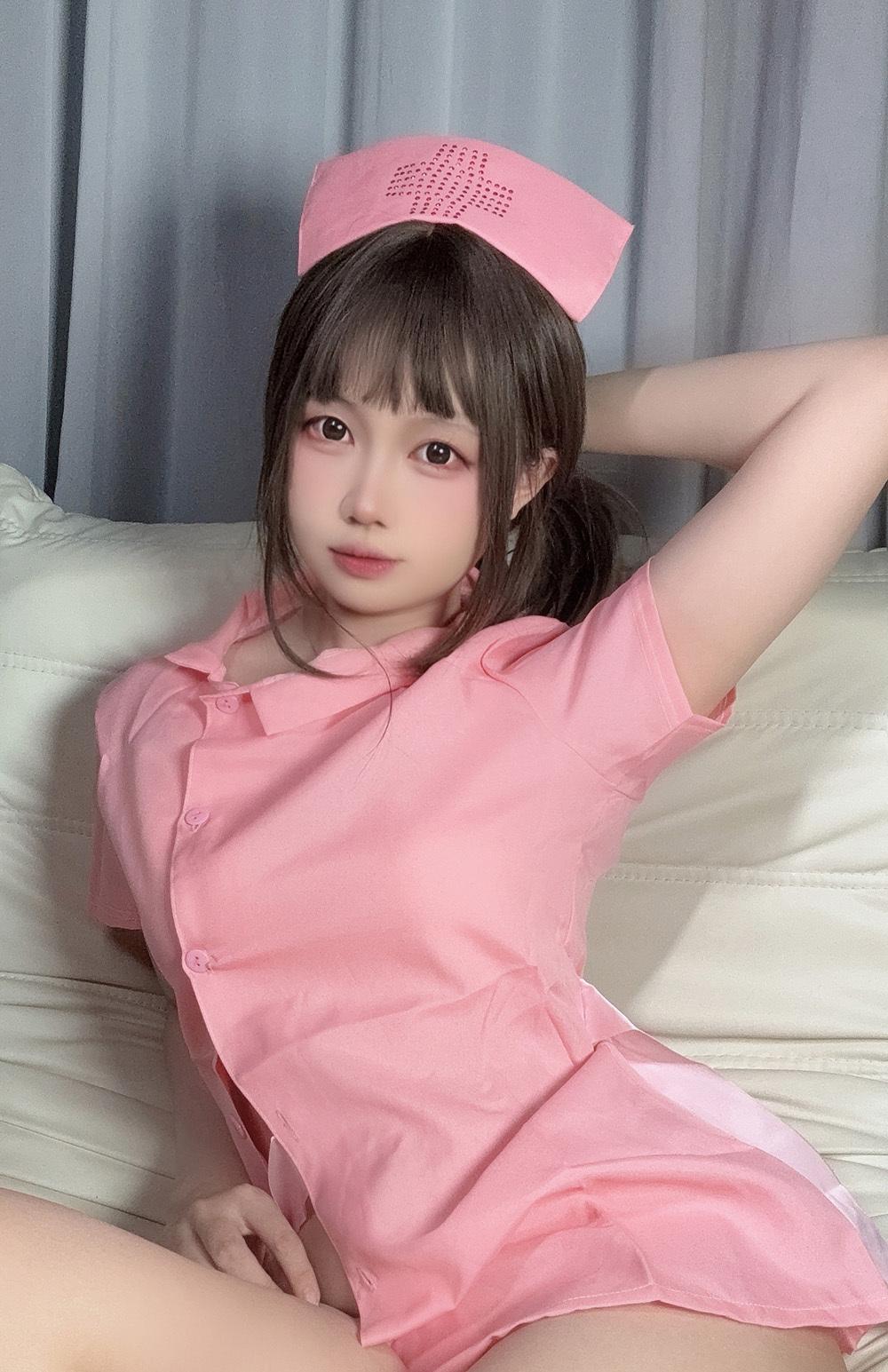 洛桑w伊梓 25年7月会员专属 粉护士 [28P-143M]