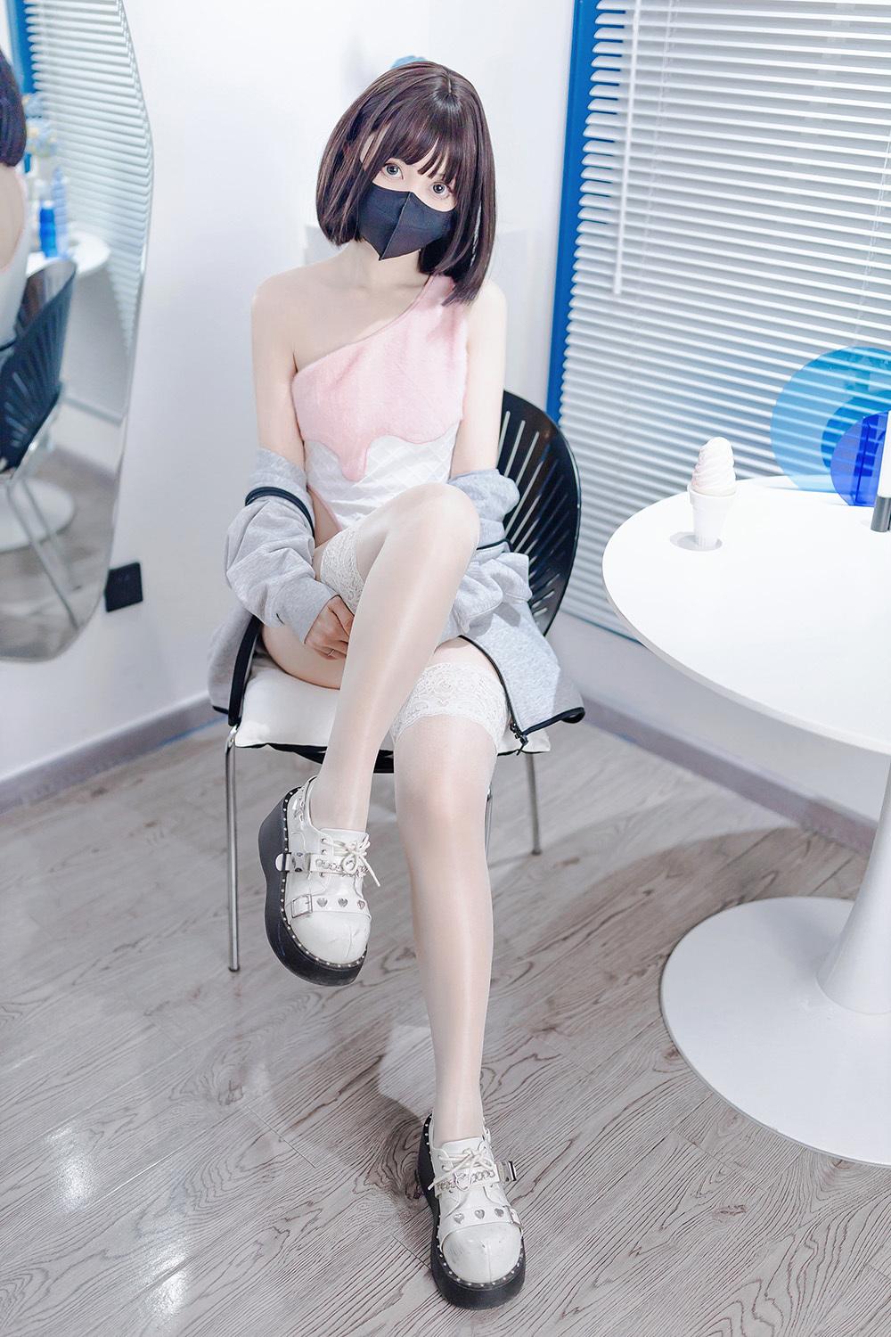 洛桑w伊梓 甜筒[40P-262M]
