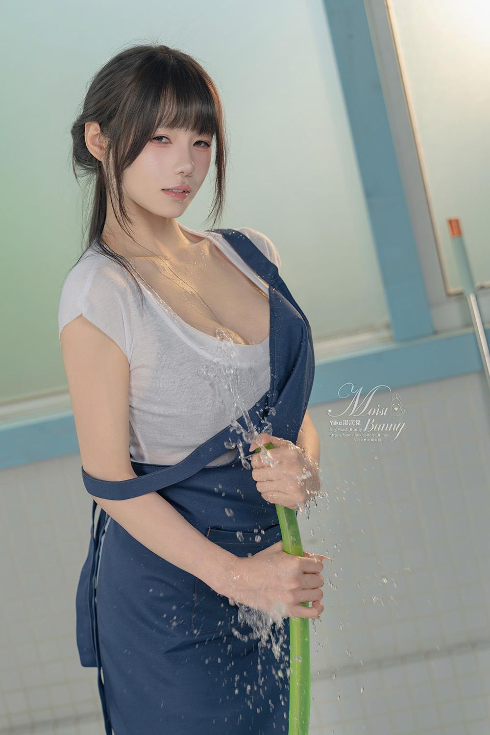咬一口兔娘(Yiko湿润兔) – 钱汤の女将 [108P2V-3.37GB]