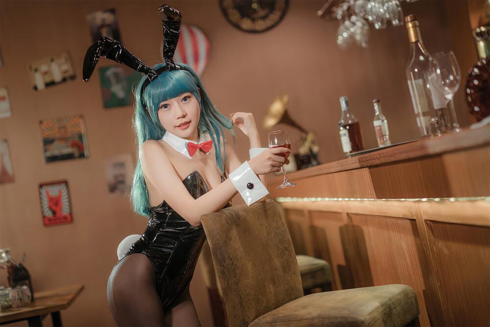 香草喵露露 七龙珠 布玛 兔女郎[30P-222M]