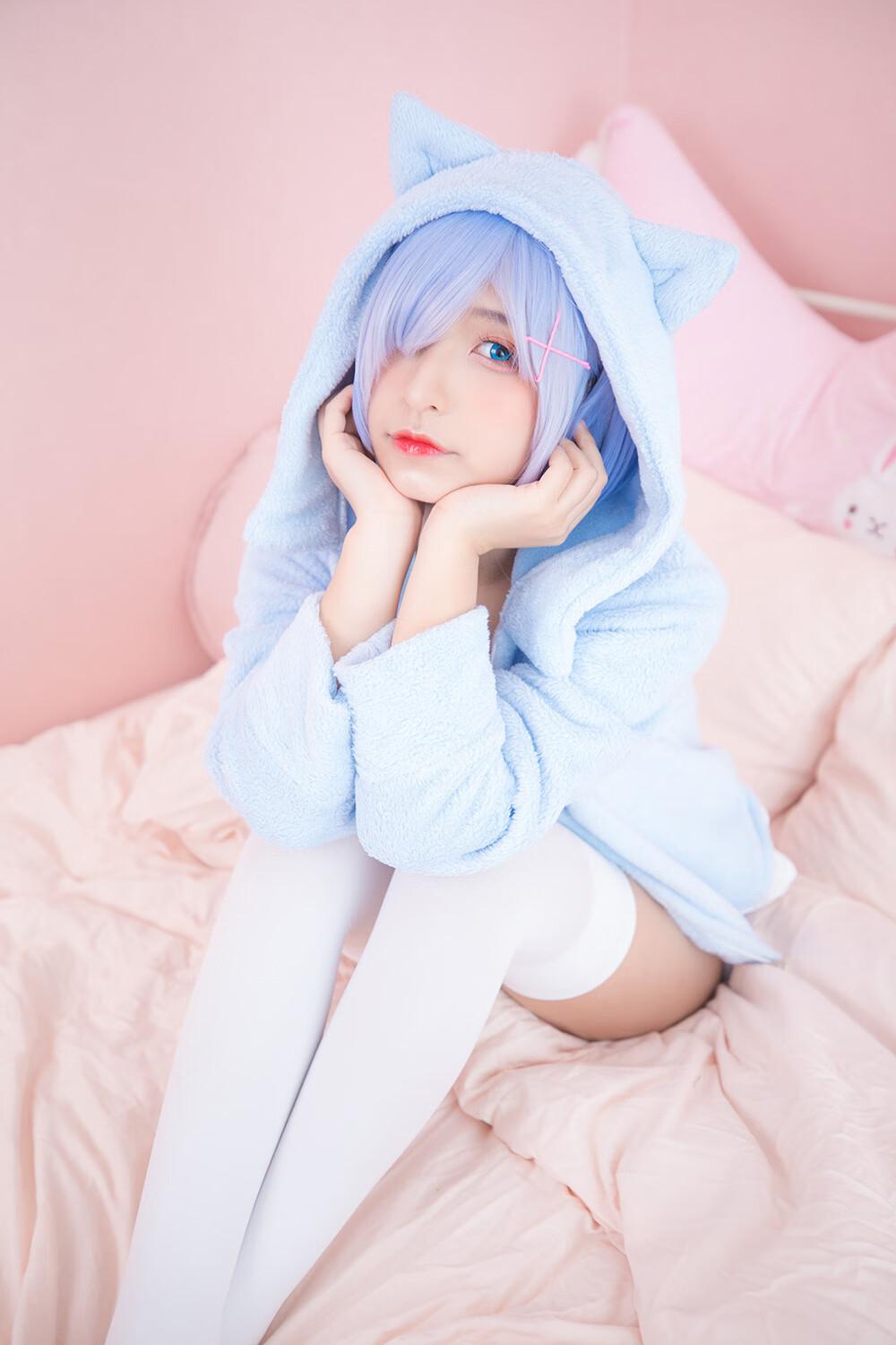 神楽坂真冬 – Re_Zero kara Hajimeru Isekai Seikatsu-rem