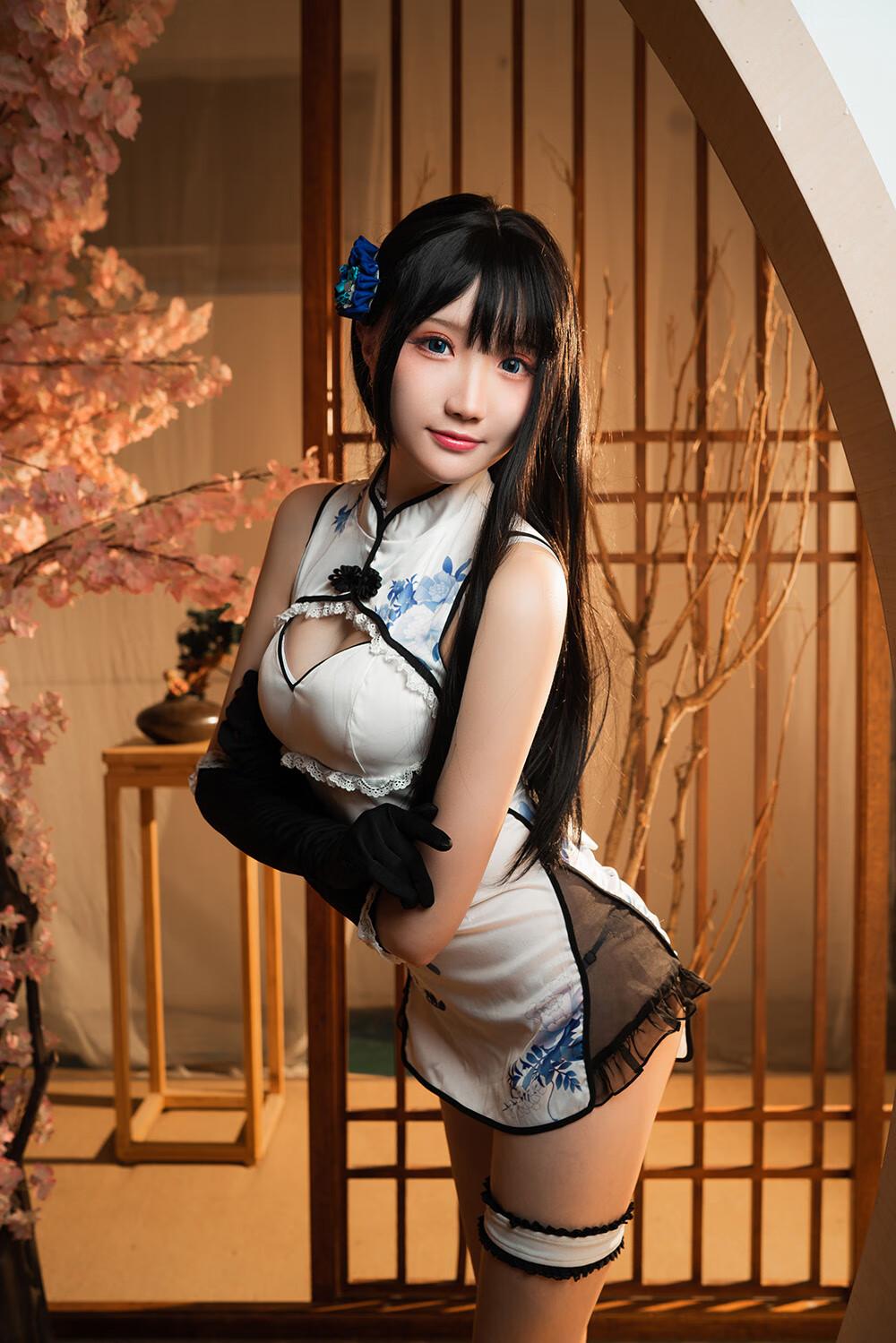 瓜希酱 瓶儿 [12P-62MB]