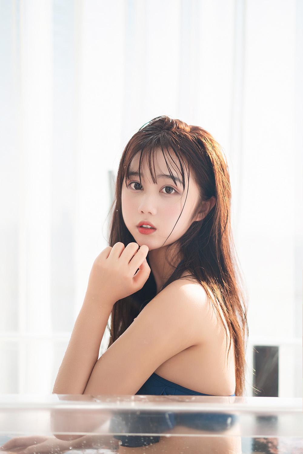 镜酱 私奔之泳衣 [61P-899MB]