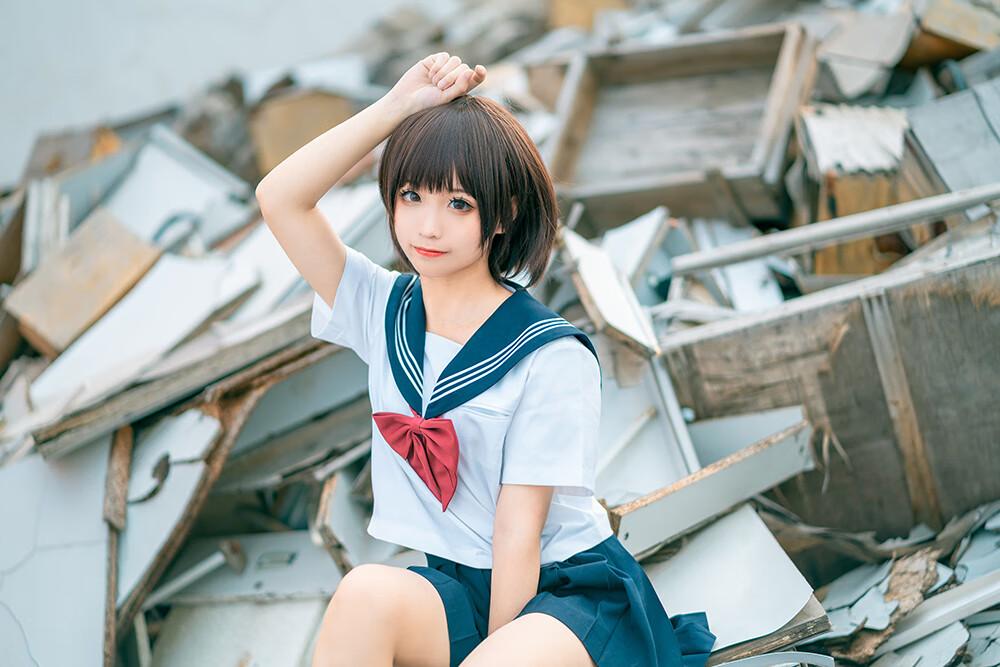 蠢沫沫 天台JK [40P-443MB]
