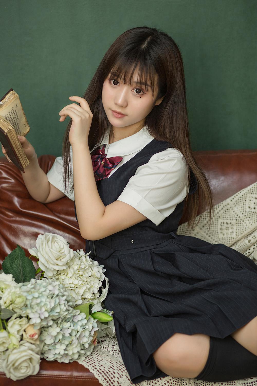 镜酱 不知梦 制服 [38P2V-367MB]